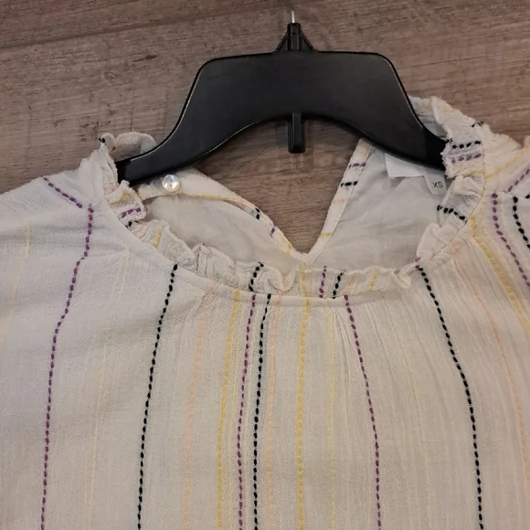 bohme Cream Blouse with Subtle Stripes - Picture 4 of 6